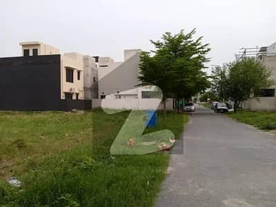 1 Kanal Top Location Plot No- 992 Block W Phase 7 DHA Lahore For Urgent Sale