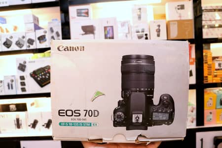 Canon 70D Body Only (No Lens)