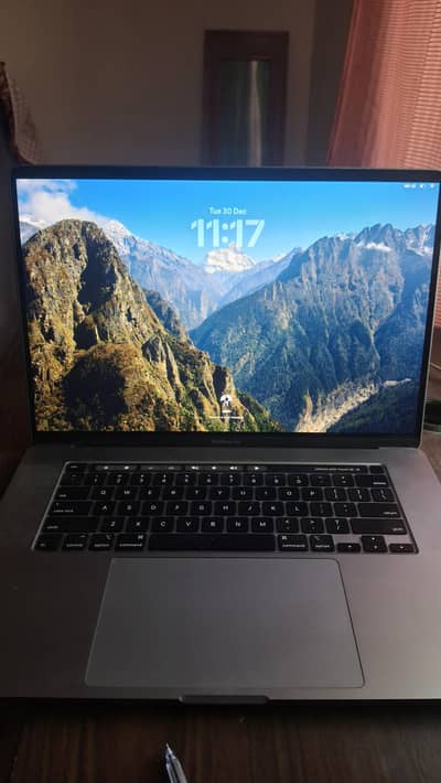 Macbook Pro 2019 Core i7 16/512 16 inch