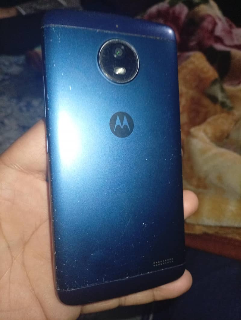 moto e4 2