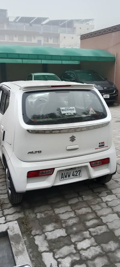 Suzuki Alto 5000km running only new condition