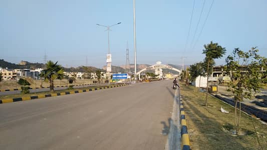 10 Marla ( 35*70 ) Residential Plot For Sale in Faisal Margalla City ( FMC ) B-17 Islamabad.