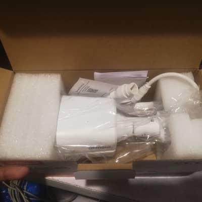 Built-in mic Audio and colour vision night mood