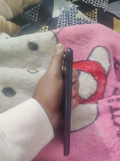 vivo y20s 4/128 only mobil