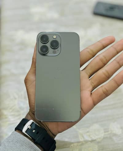 i phone 13 pro jv 128 gb (graphite colour) 81% health