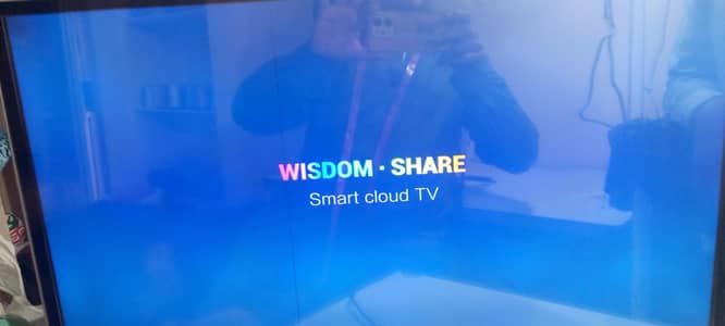 sllam smart led  32 inch one line screen but all ok condition