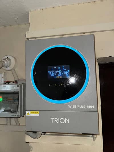 4KW solar inverter just like brand new