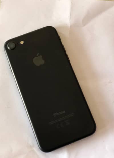 IPHONE 7 64GB AD PAR KAR RABTA KARY