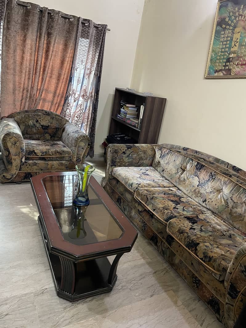 Sofa set with table 3