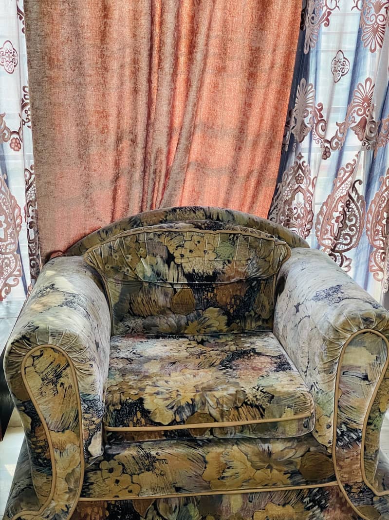 Sofa set with table 6