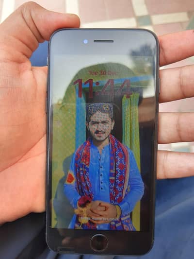 iphone se 2020 GB 128 best for PUBG