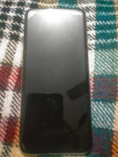 Infinix hot30 ply hai box wgra sub hai