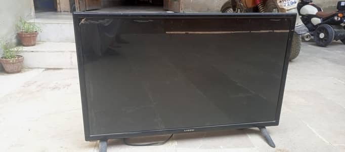Mzee led 32 inch