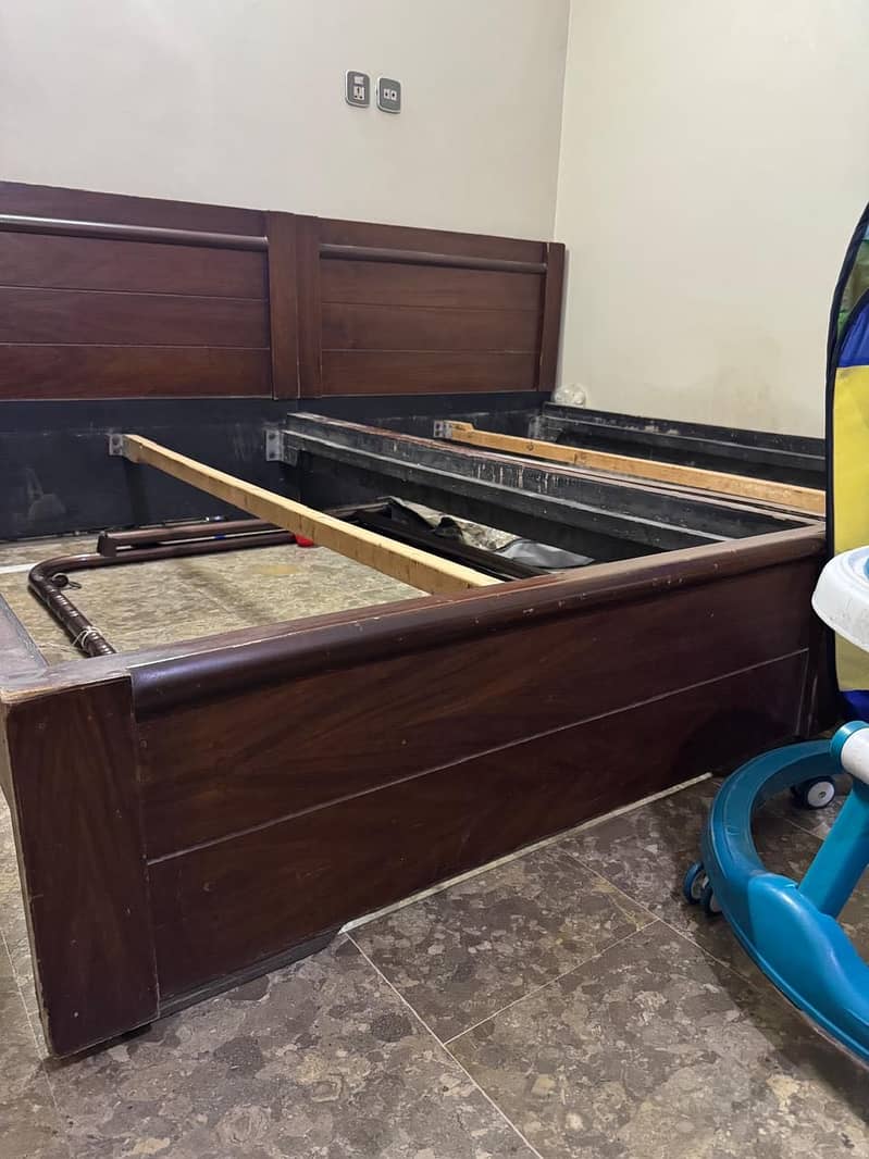 Sell single bed & sofas 2