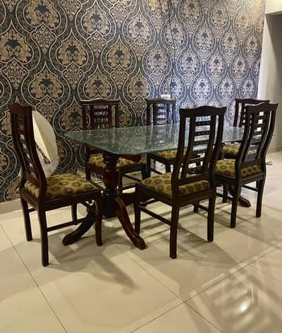 Dining table with 6 chairs