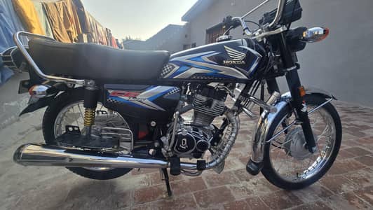Honda -CG 125 -Model 2025 Urgent sale