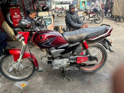 Yamaha junoon 2014 model register in 2015 number 2015 Ka laga howa