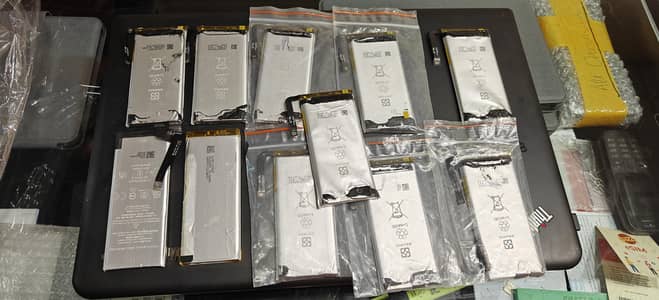 Google Pixel 5 Bettry 100% original limited Pcs Available