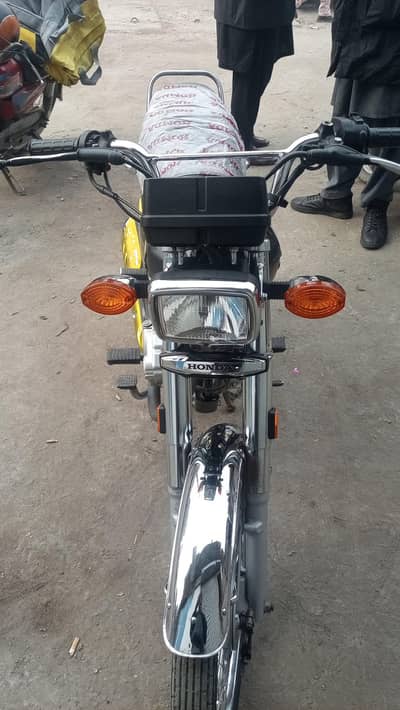 black 125 with good condition and original engine for sale