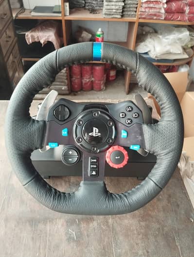 Logitech G29 Steering wheel