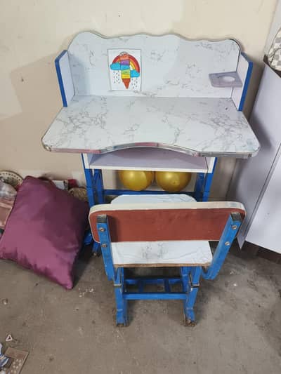 kids table for sell