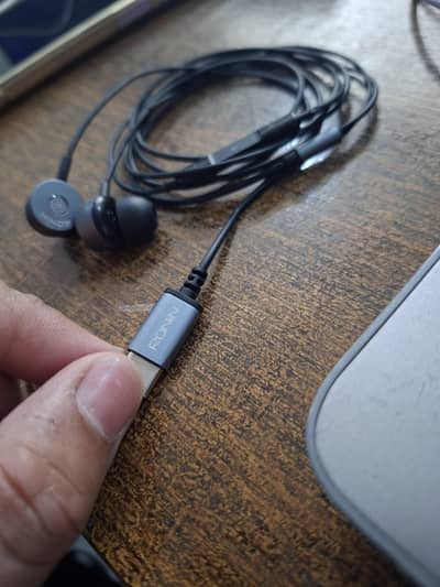 Ronin R27 handfree
