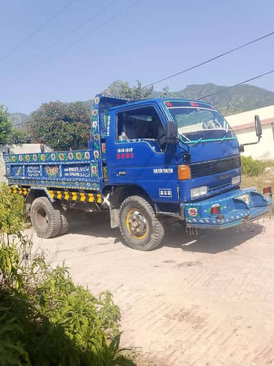 Mazda tittan for sale need cash