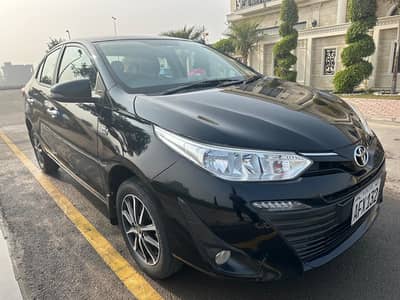 Toyota Yaris 2021  1.5 Ativ  total original paint 1500 cc fully loaded