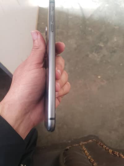 iphone 8 plus 64 GB non pta  lserif nary shan crik dy pake taso pictur