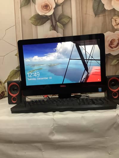 All in one gaming pc with lightning keyboard and wire less mouse