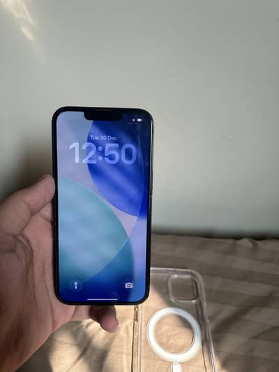 IPHONE 14 UNLOCKED 128 GB 8/10 CONDITION BH 82%