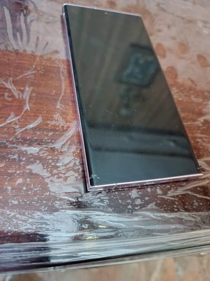 Samsung S23 ultra  . . non pta . . 8/512 . . little crack on glass corner 3