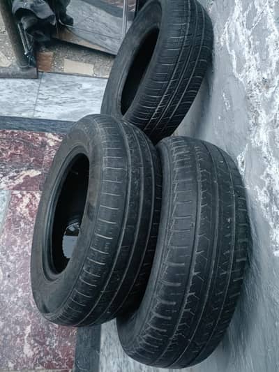 3 tyres for sale