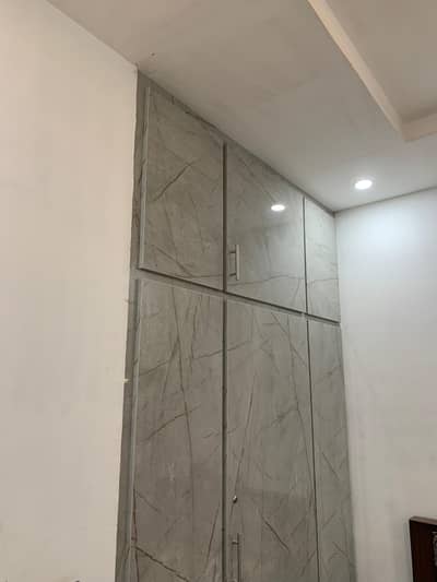 10 Marla beautiful House for sale in Rahman Enclave