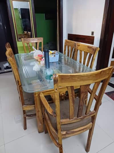 Dinning table with 6 chairs