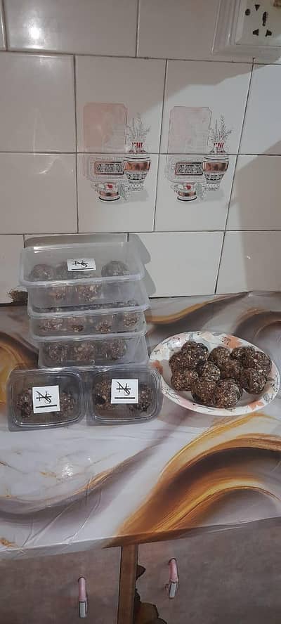protein and date balls