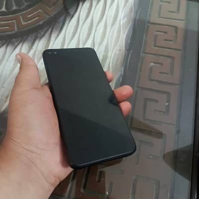 Realme 6 Pro 128gb back cracked
