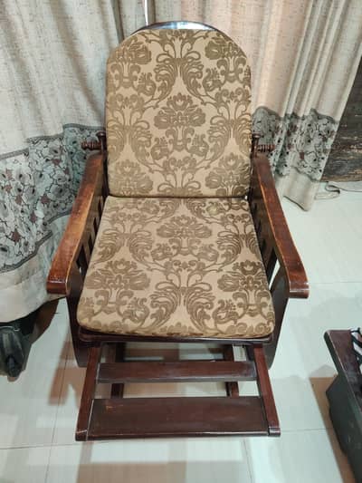 Relaxing swing Chair