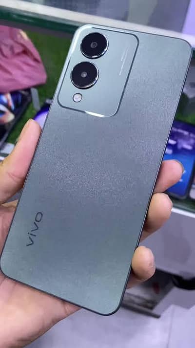 vivo y17s 6 128 Urgent Sale