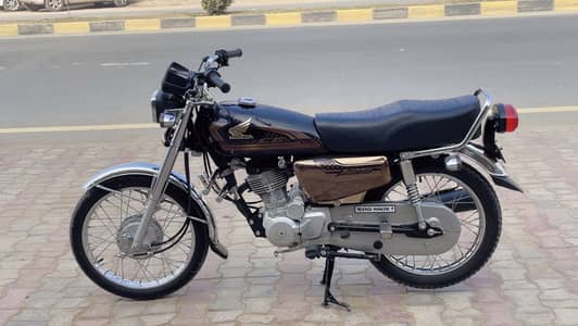 CG 125 2025 Selfstart