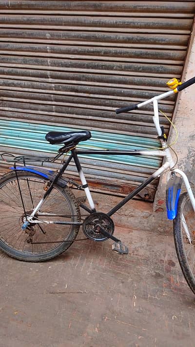phoenix bicycle for sale in good condition and cheap