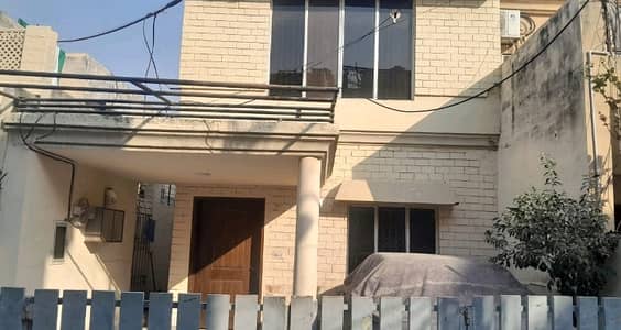 6 Marla House For sale In Cavalry Ground