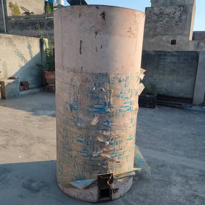 Container --- Parrollaa (پڑولا ) :: Capacity = 20 man (من)