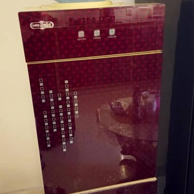 water dispencer with fridge