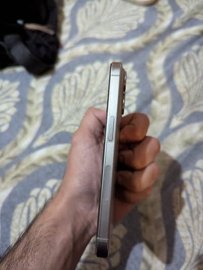 Iphone 15 pro jv 256 gb