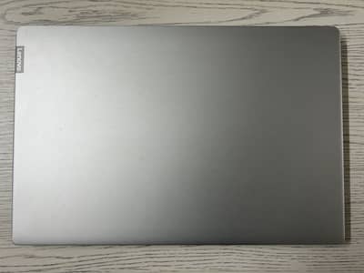 Lenovo IdeaPad 3 i5 8th Gen