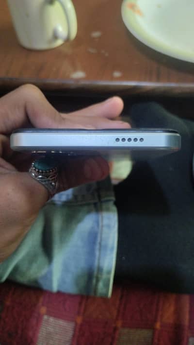 box gum hua hai charger Sath hai