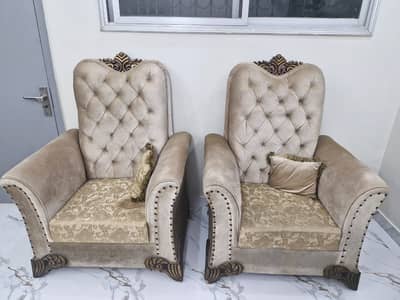 Urgent Sale of used/preloved 5 seater Sofa set