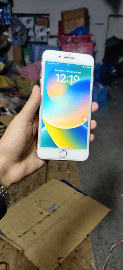 iphone 8+ all ok hai