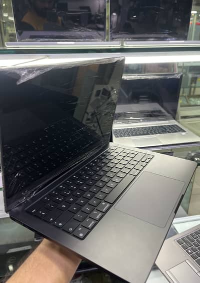 Macbook pro M4 14" 32/512